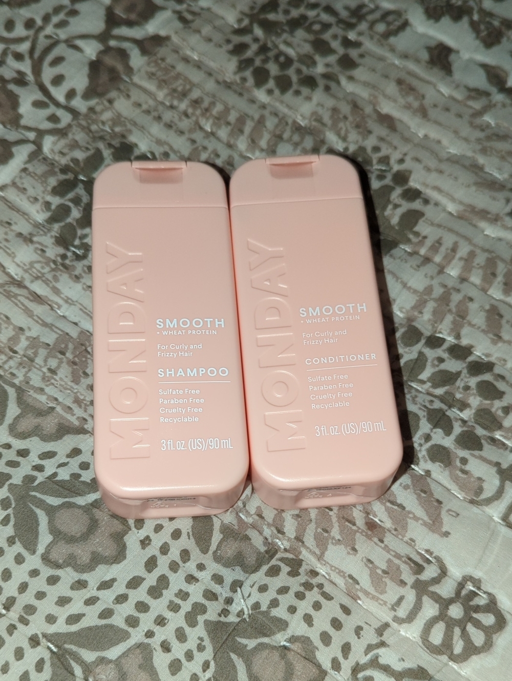 Bundle -Smooth Shampoo & Conditioner Set .Travel Size